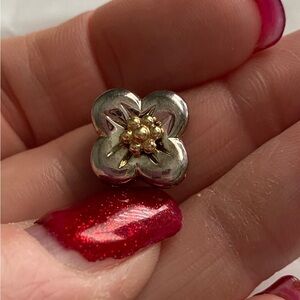 Beautiful Signed S&G Sterling And 14k Gold Flower Pendant